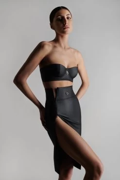 Maison Close Jupe - Chambre Noire -Maison Close 561429 2022 chambre noire 0842 cf27f71f 6bf5 4c77 9800 277c51a174af