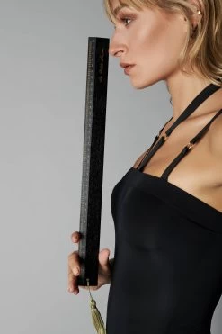 Maison Close RĂšgle En Bois - La Petite Lecon - 40 Cm - Les Burlesques