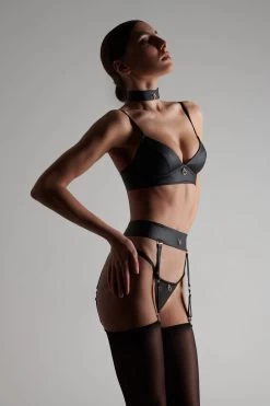 Maison Close Choker - Chambre Noire