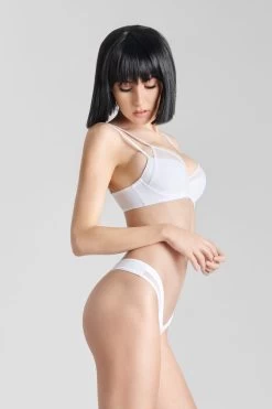 Maison Close Soutien-gorge Push-up Effet Triangle - Pure Tentation 8 Maison Close Soutien-gorge Push-up Effet Triangle - Pure Tentation -Maison Close 609819 pure tentation blanc 0114