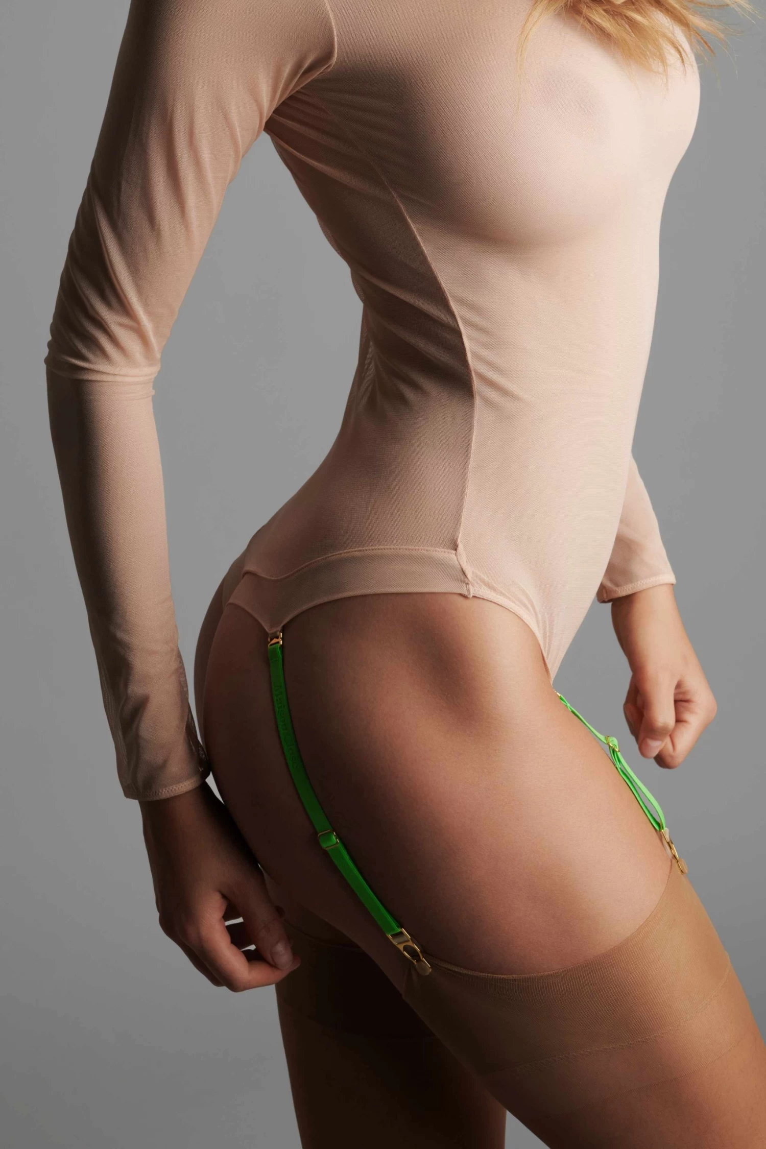 Maison Close Jarretelles - Signature 3 Maison Close Jarretelles - Signature – Image 3